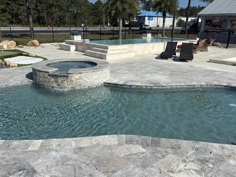 freeform pool and spa by Agua Pools Florida